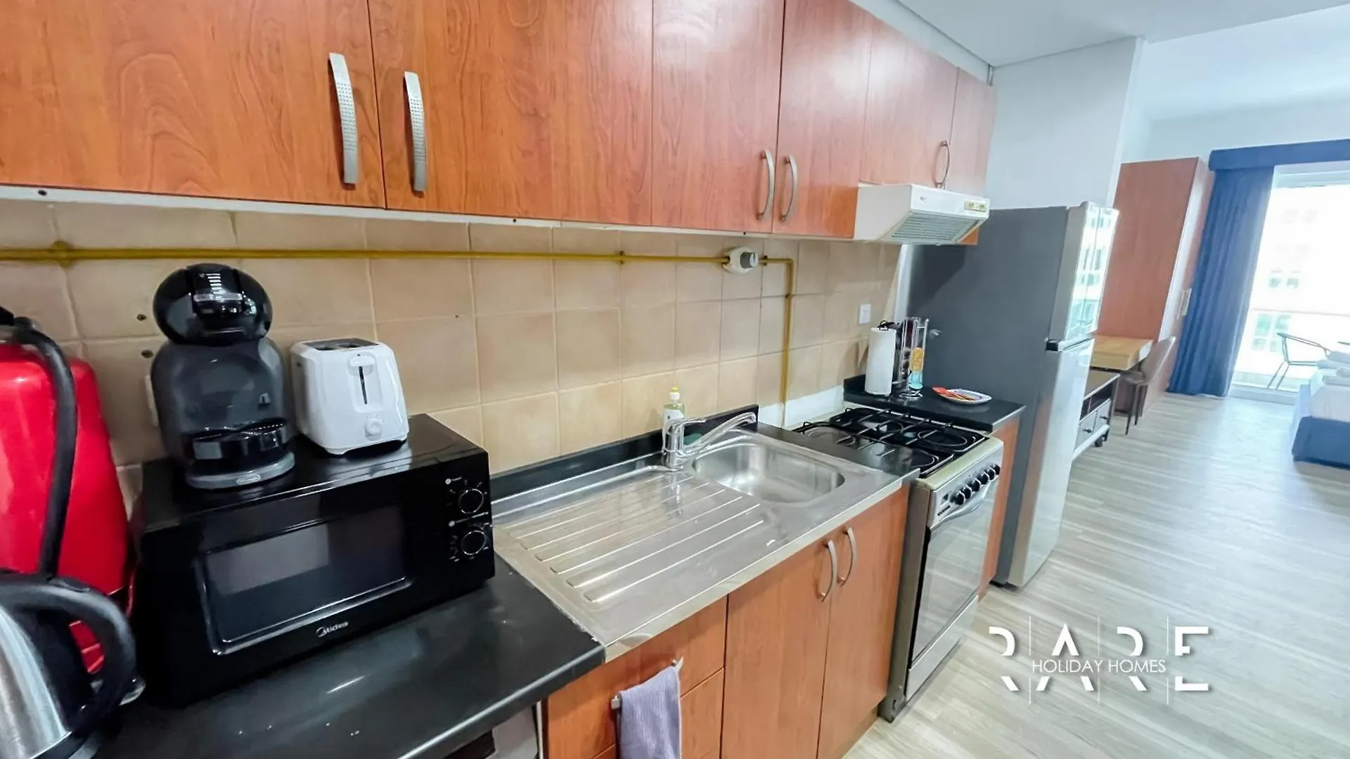 Rare Holiday Homes - Crescent Tower - Impz - Dubai Production City - R704 0*,