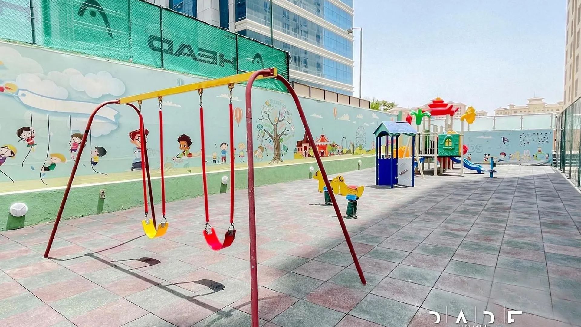 Rare Holiday Homes - Crescent Tower - Impz - Dubai Production City - R704 0*,