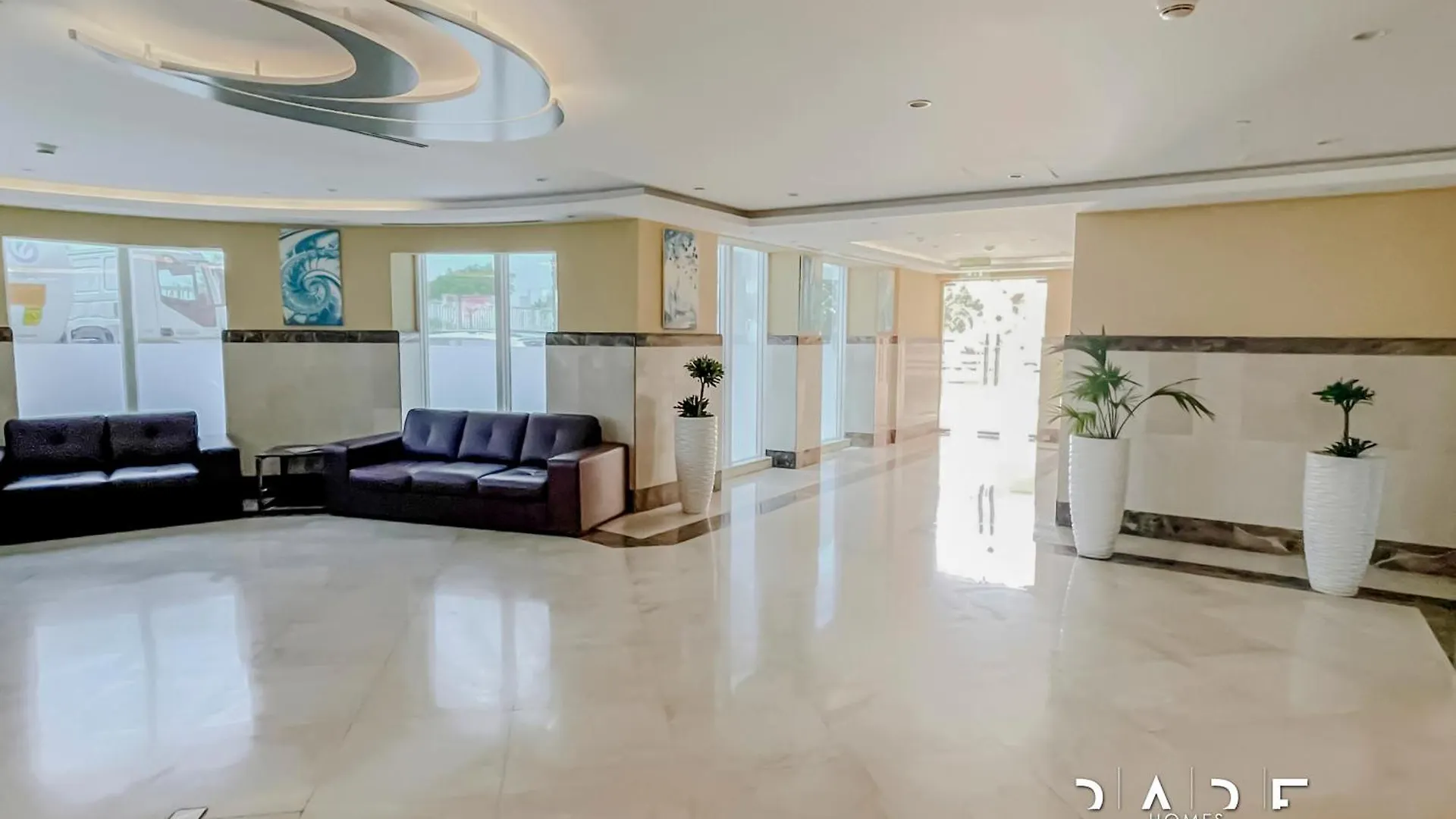 Rare Holiday Homes - Crescent Tower - Impz - Dubai Production City - R704